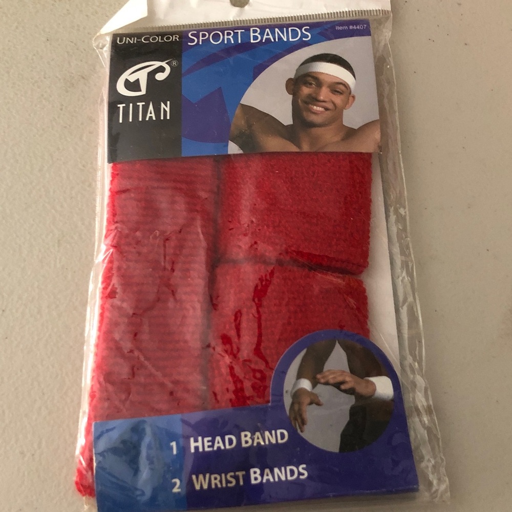 Titan Red Sport Bands Set